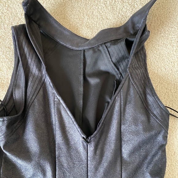 GUESS. High neck dress with peplum detail - Picture 6 of 7